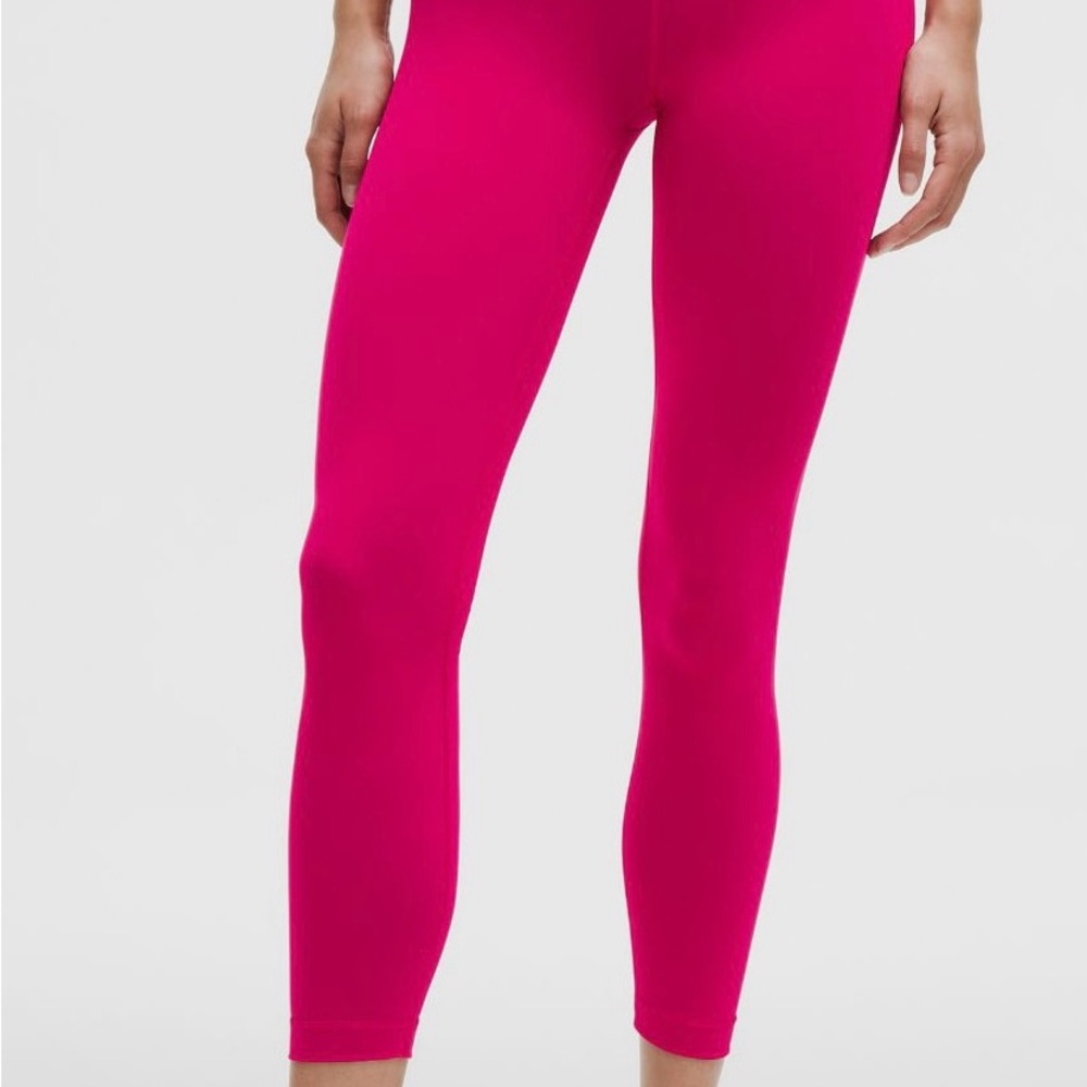 NWT Lululemon WunderTrain Leggings